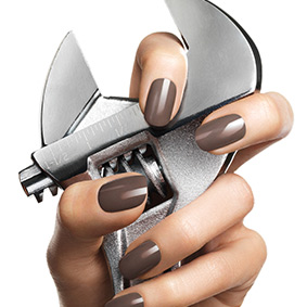 Maniküre mit CND bei Rica, Spandau